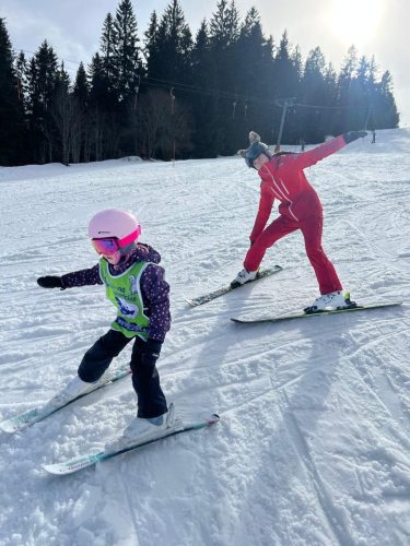 8YPJt 9mQEilX50yjqoe-Q