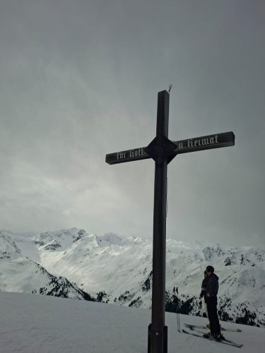 WhatsApp-Image-2026-02-11-at-18.03.21c